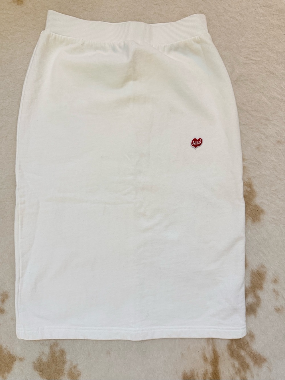Dey’s Records, Tokyo - White Knit Pencil Skirt with Heart logo